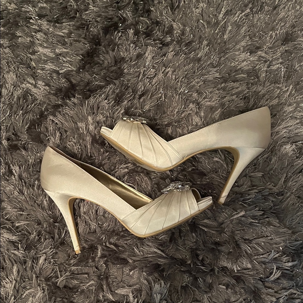 Elegant Cream Peep-Toe Heels